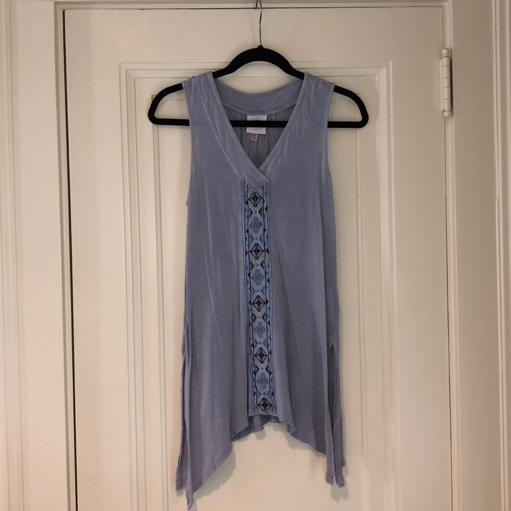 Knox Rose V-neck Sleeveless Top